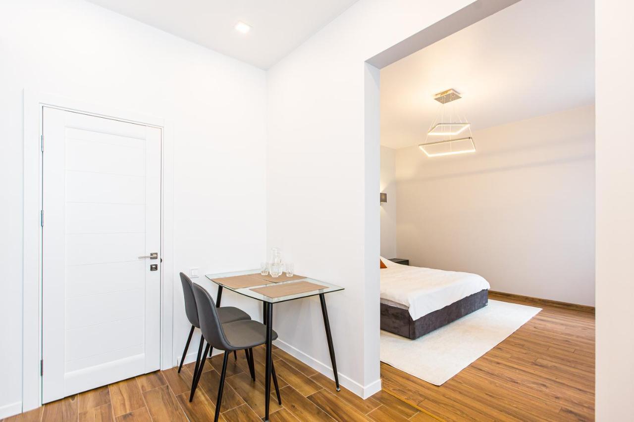 3 Vodna Apartment Lviv Luaran gambar